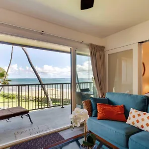 Waipouli Beachfront With Balcony And Ocean Views Kapa'a